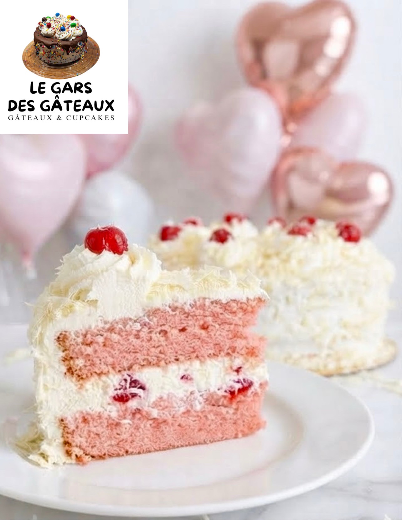 Gâteau forêt blanc aux cerises, part dévoilée